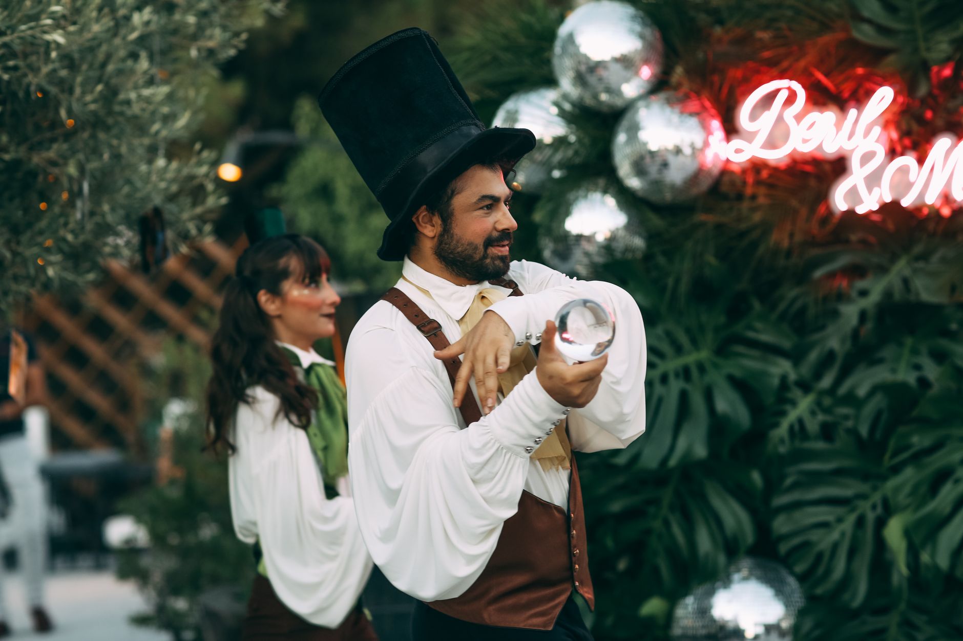 Deluxe Magic Shows